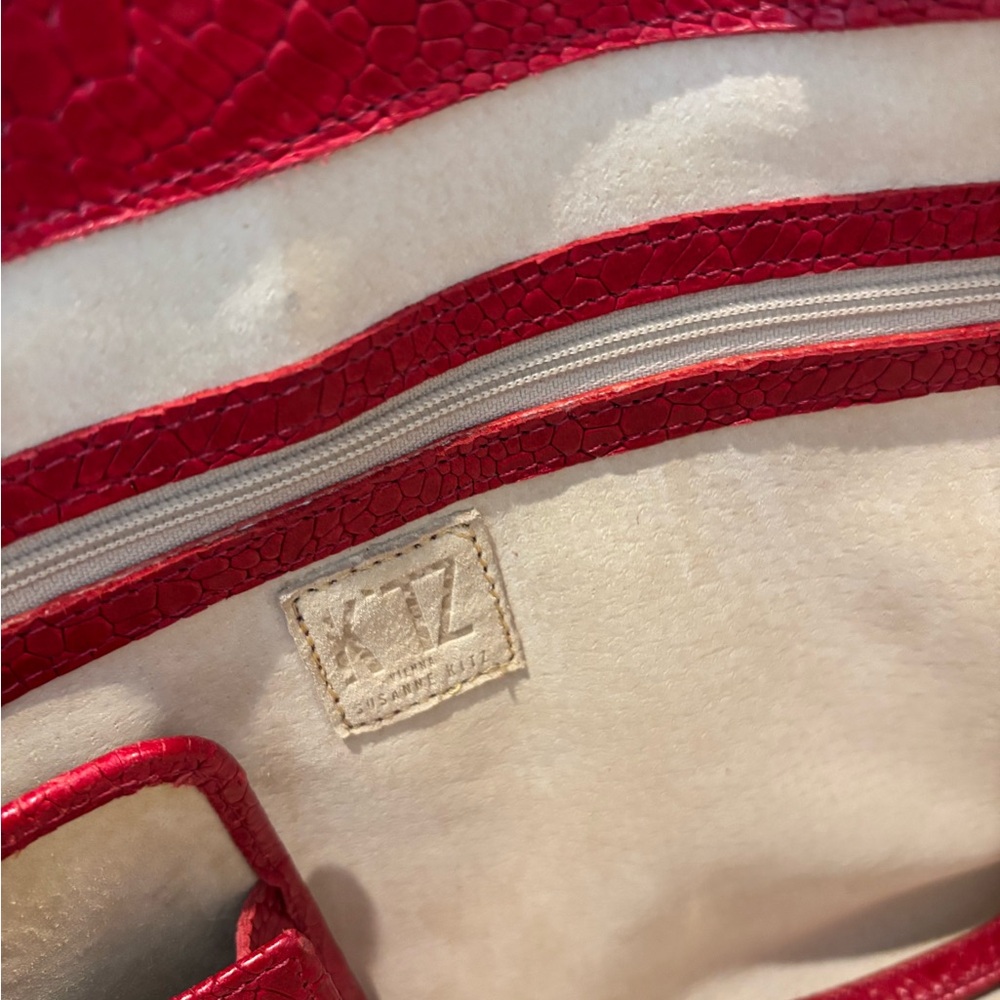 Custom leather satchel made in Vienna, Austria. - Picture 6 of 16